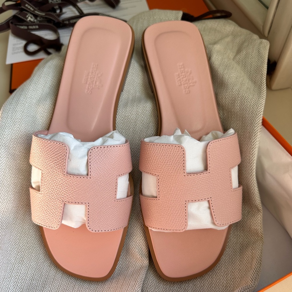 NWT Hermes Oran sandals size 37 SOLD OUT color Rose Pâle full set